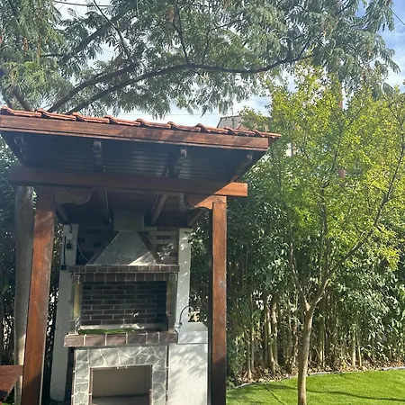 La Casa Pacifica Nyaraló Néa Mudaniá