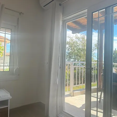 La Casa Pacifica * Nea Moudania